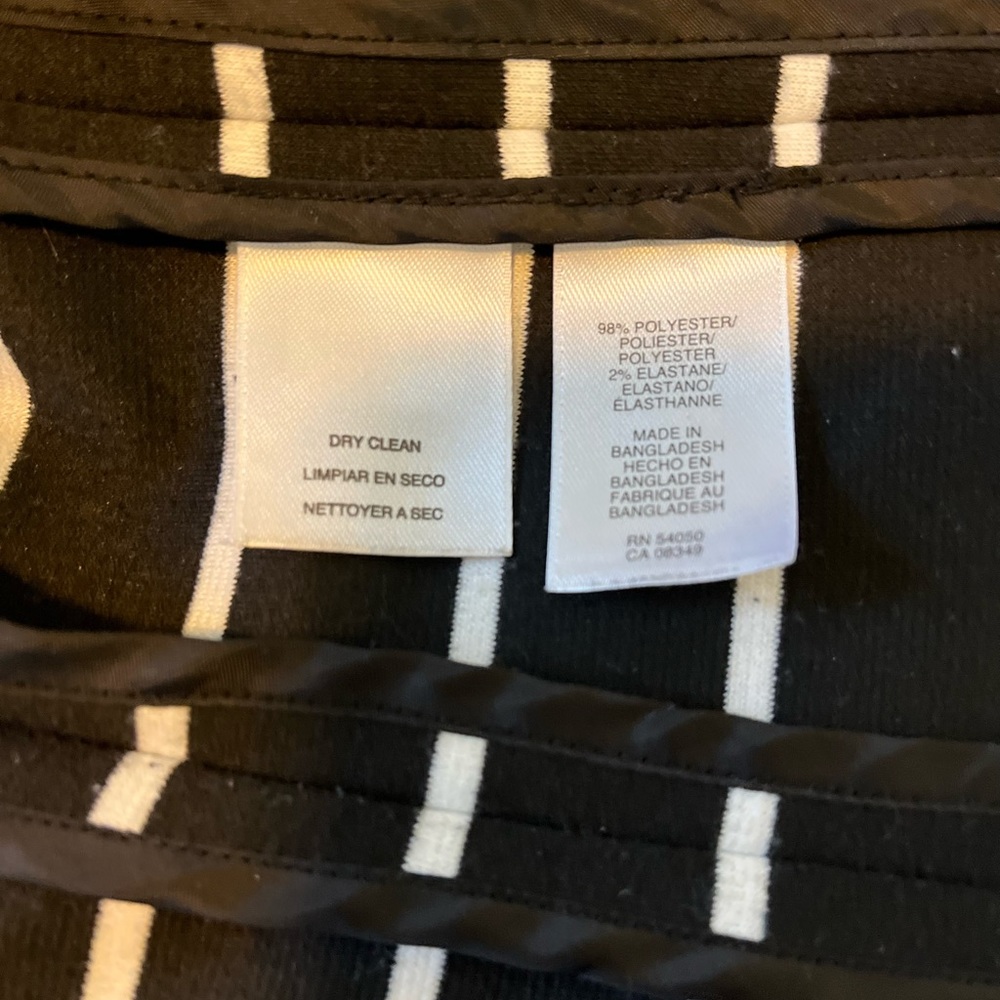 Evan Picone Short Jacket. 1 Button - image 3